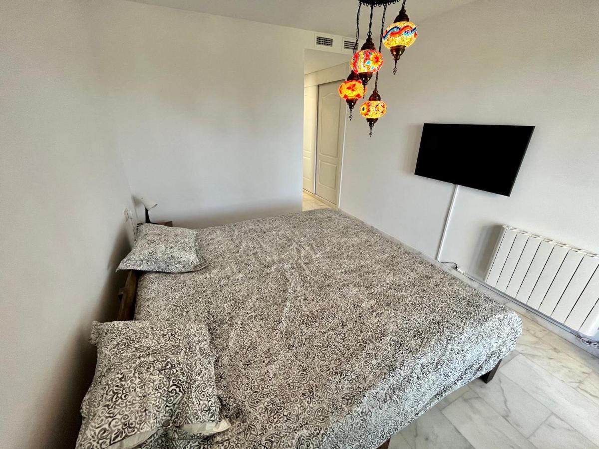 Quiet & Spacious Apt @ Golf Course W/ Roof Terrace San Roque  Exteriér fotografie
